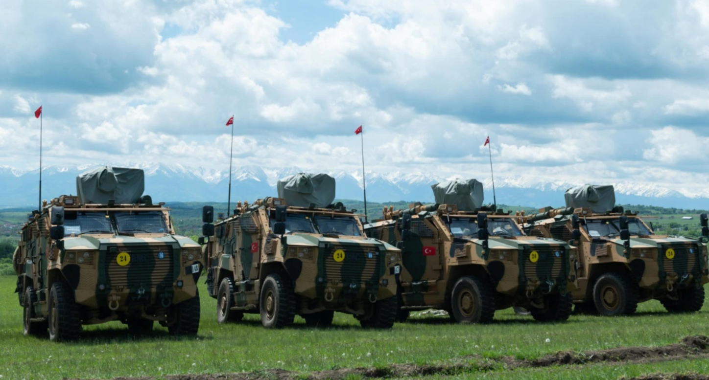  Kosova ka nënshkruar kontratën me Turqinë për blerjen e 14 automjeteve ushtarake.