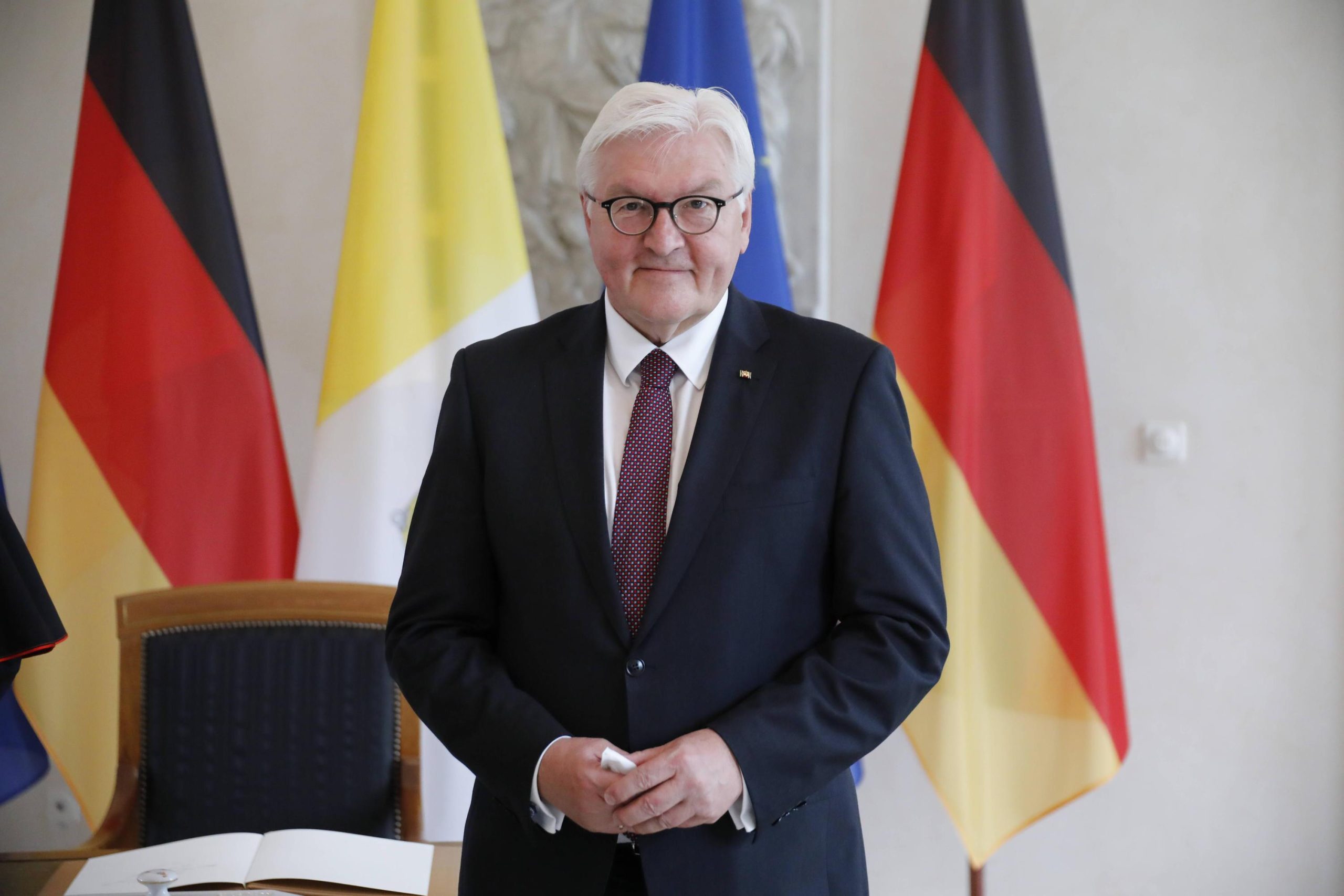  Frank-Walter Steinmeier rizgjidhet President i Gjermanisë.