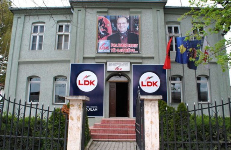  LDK – dega Gjilan: Sistemi arsimor në Gjilan, para kolapsit