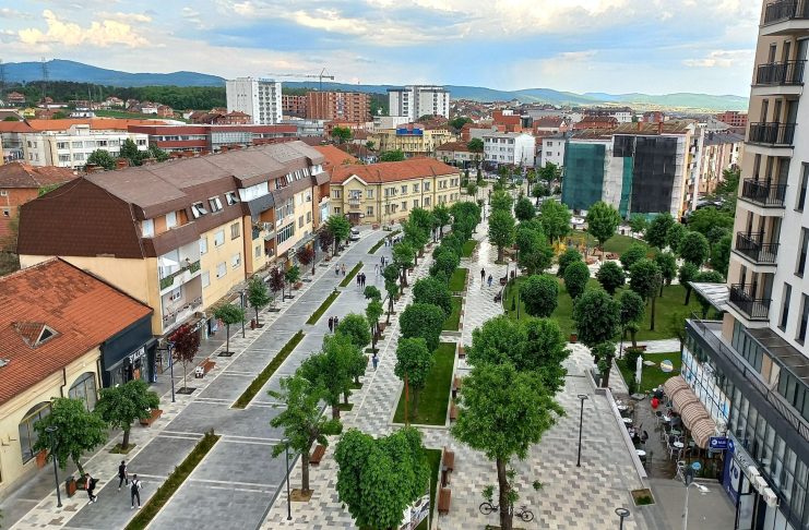  Vdes një grua në Podujevë pasi ra nga një objekt i lartë