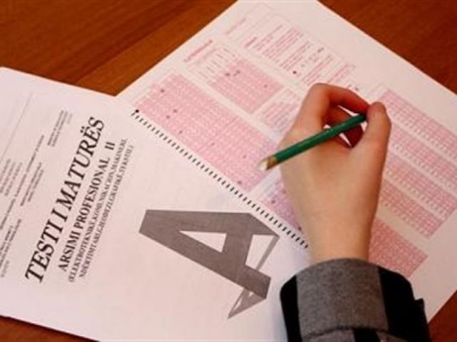  Semimaturantët nesër i nënshtrohen Testit të Arritshmërisë