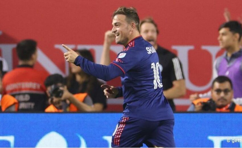  Xherdan Shaqiri shkëlqen me dy gola ndaj skuadrës së Lionel Messit