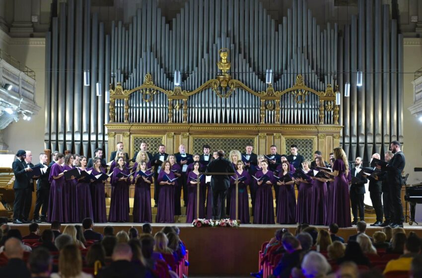  Kori i Filharmonisë së Kosovës ka përmbyllur prezantimin në Itali me koncertin e organizuar në Sallën Akademike “Santa Cecilia” në Romë