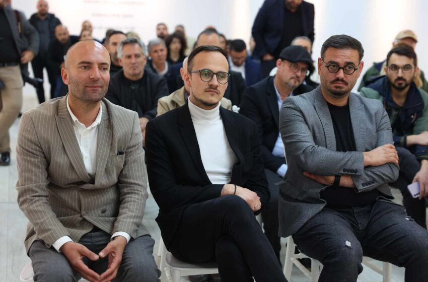  Kryetari i Gjilanit, zotohet për mbështetje të artit e kulturës