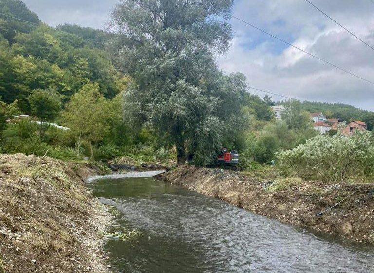  Ka filluar pastrimi i shtretërve të lumenjve të Kosovës