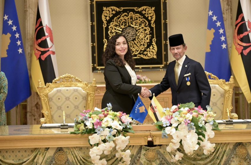 Presidentja Osmani nënshkruan marrëveshjen me Sulltanin: Brunei heq vizat për kosovarët
