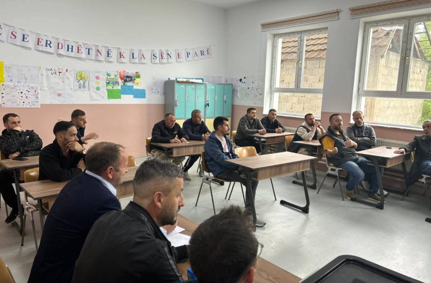 Banorët e Pogragjës votojnë për projektin e zgjerimit të hapësirave publike për rekreacion