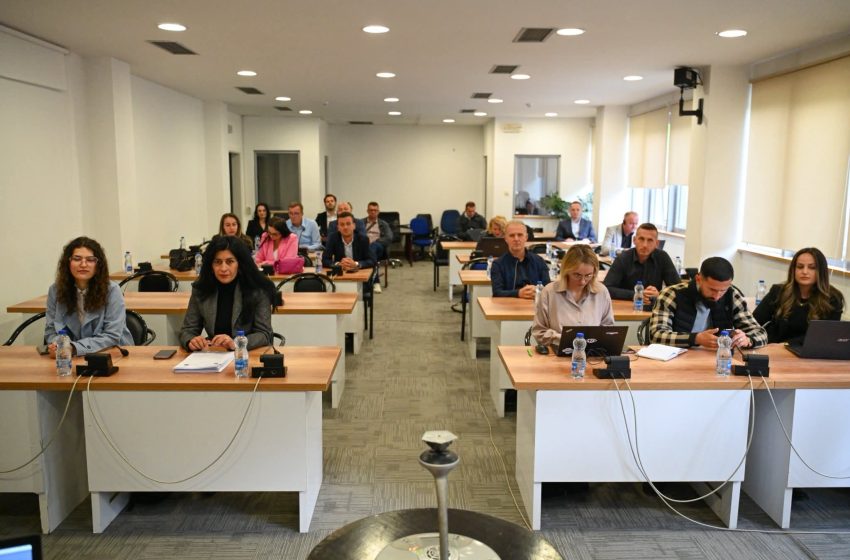 Mbahet mbledhja e V-të e Kuvendi Komunal