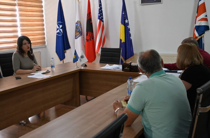 Komuna e Vitisë mbanë takim lidhur me përgatitjet rreth procesit të planifikimit buxhetor