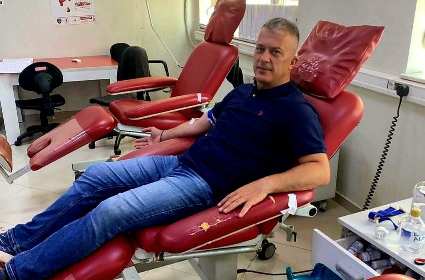 Shembull i rrallë i humanizmit! Artisti Blerim Krasniqi dhuron gjak për të shtatëdhjetën herë!