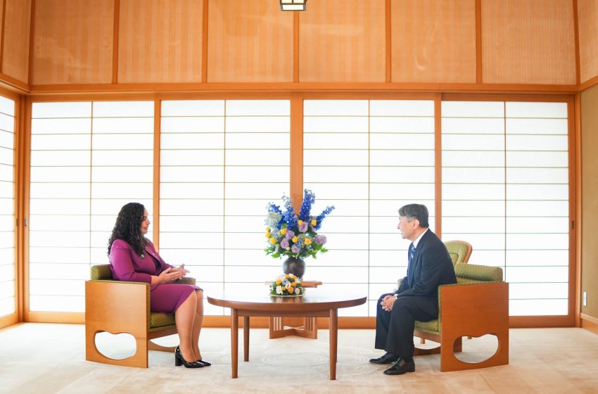 Osmani takon Perandorin e Japonisë gjatë vizitës në Tokio