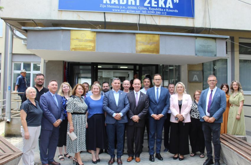 Në UKZ-së ka qëndruar një delegacion nga Iowa e SHBA-së