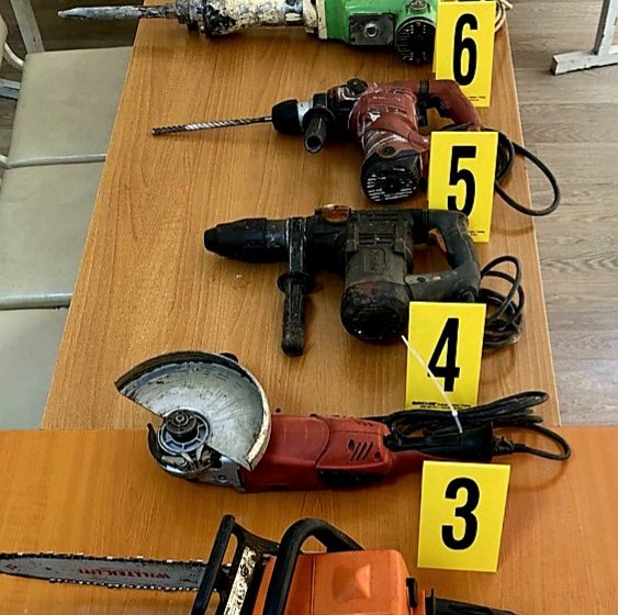 Policia Rajonale – Gjilan – KOMUNIKATË PËR MEDIA – Arrestohet i dyshuari për vjedhje të rëndë