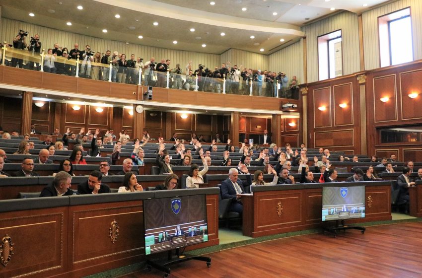 Vazhdon ngërçi, mw pak se 3 minuta zgjati tentativa e 33-të për konstituimin e Kuvendit të Kosovës