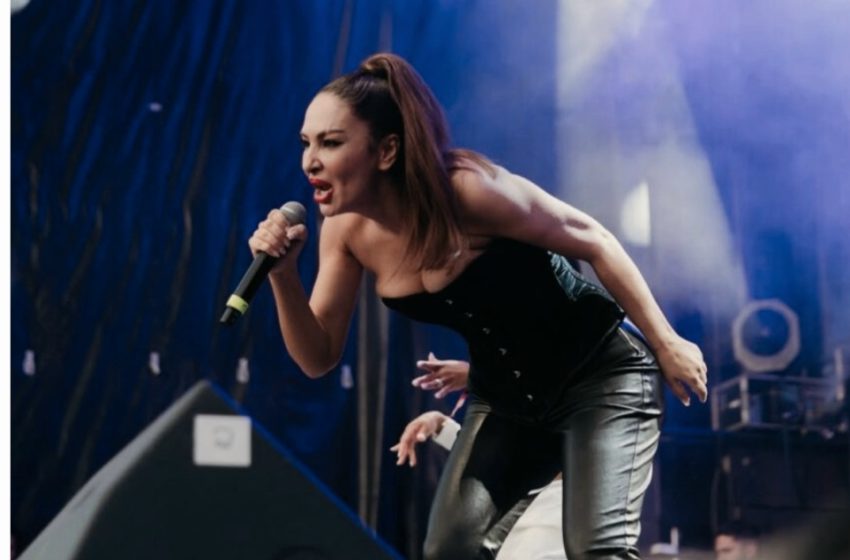  Adelina Ismaili në Alba Festival: Kur një ikonë dëshmon se hitet mund të mos kenë datë skadence