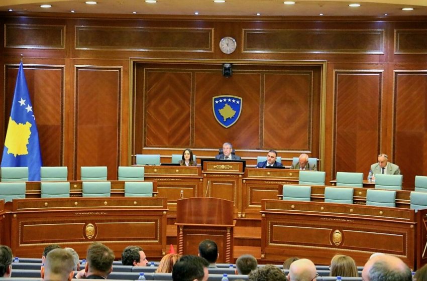 Sot përpjekja e 38-të për konstituim, partitë me interpretime të ndryshme të aktvendimit të Kushtetueses
