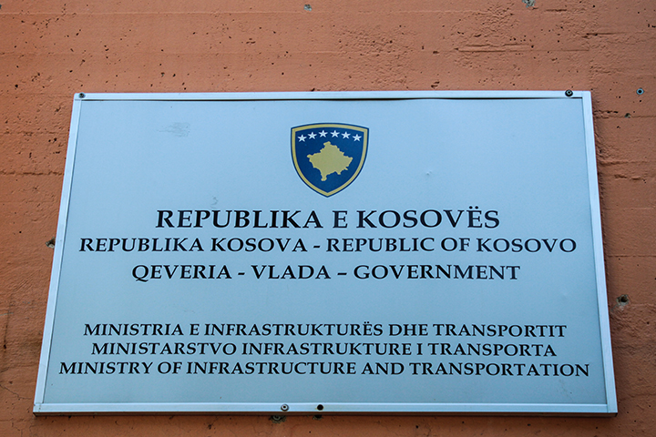Aksion në Ministrinë e Infrastukturës për keqpërdorim të detyrës zyrtare, Policia jep detaje