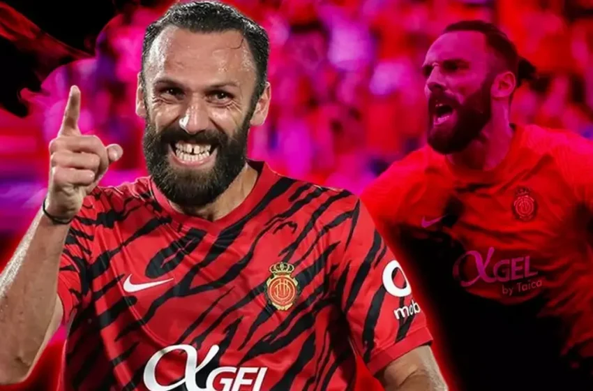 Besiktasi dëshiron transferimin e Vedat Muriqit, sulmuesi mezi pret rikthimin në Turqi