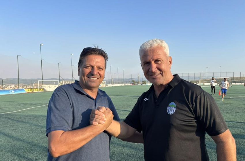 KF Kika zyrtarizon kontratën me trajnerin Sallah Sherifi