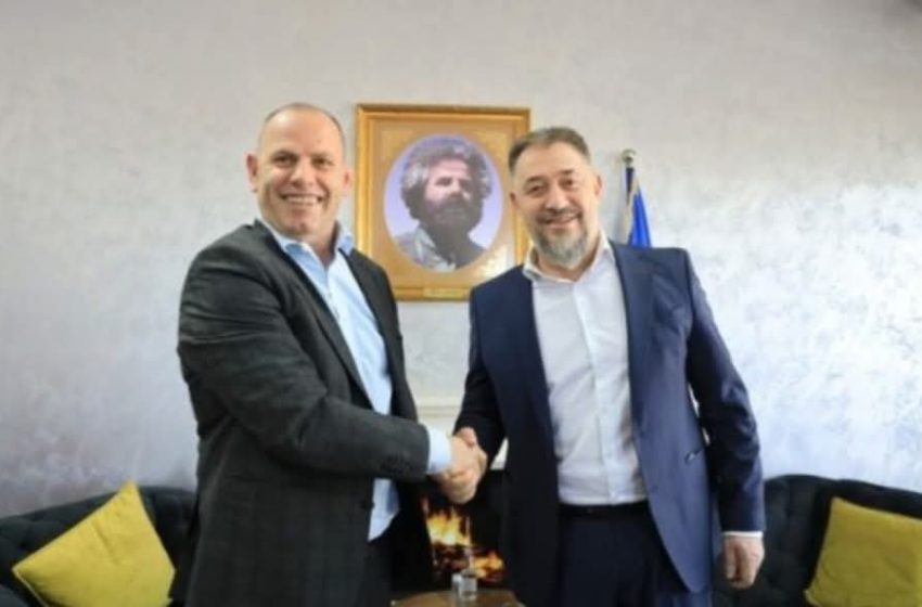  Lladrovci: Thaçi më telefonoi dy herë nga Haga, më tha “kam qef me iu pa bashkë me Sami Lushtakun”