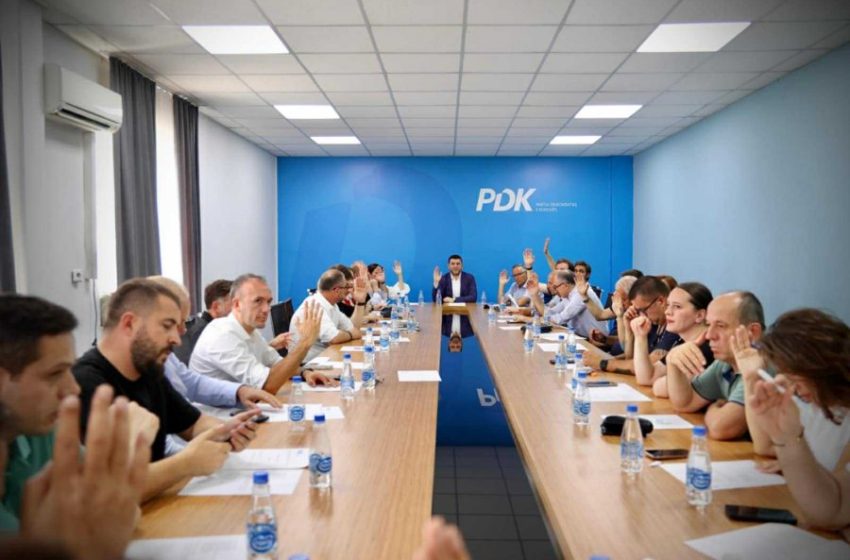  Bedri Hamza, Ramiz Lladrovci, Fadil Nura e Besim Ilazi jashtë listës së kandidatëve për kryetar komunash