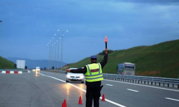  Tejkalim i shpejtësisë, kundërvajtësit i shqiptohet gjobë dhe njoftohen autoritetet zvicerane
