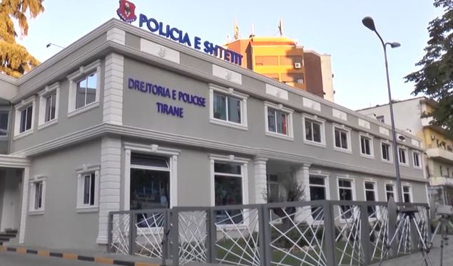  Dyshohet se e goditi me shuplakë një fëmijë, nisin hetimet për edukatoren në Tiranë
