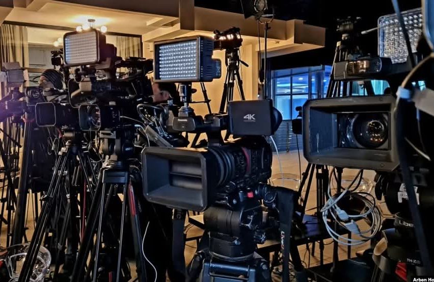  Raporti i DASH-it: Në Ballkanin Perëndimor ka kufizime të lirisë së medias