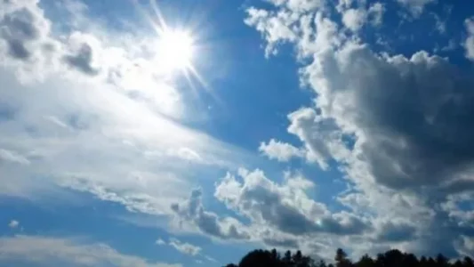 Moti me diell e vranësira, deri në 27°C sot!