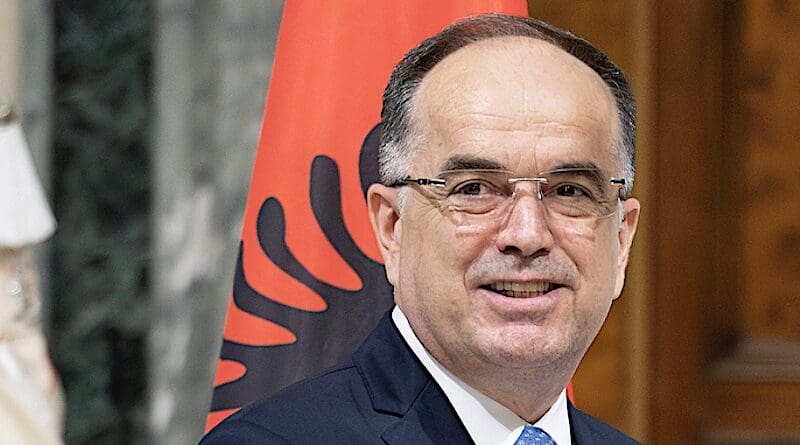 Presidenti i Shqipërisë, Bajram Begaj uroi kryekuvendarin e ri të Kosovës, Dimal Basha