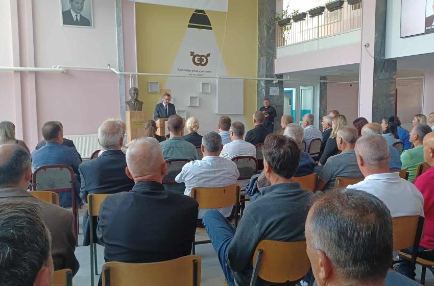  U mbajt mbledhje përkujtimore për profesorin Nexhat Rexha