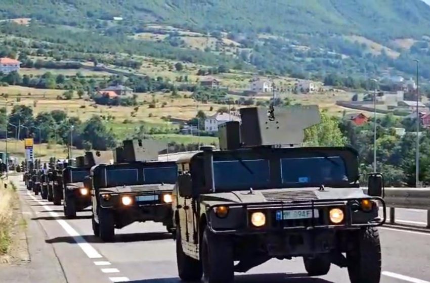  Ushtarët e Shqipërisë, pjesë e KFOR-it, nisen për në Kosovë