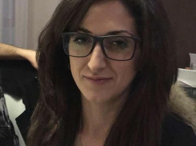  E dhimshme: Ndahet nga jeta Rejane Haziri, infermiere në Spitalin e Përgjithshëm në Gjilan.