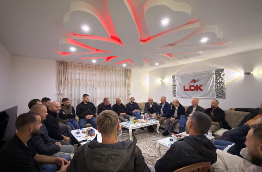  Arbër Ismajli: Mbrëmje mbresëlënëse në fshatin Haxhaj