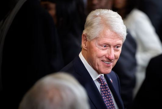 Bill Clinton vlerëson Trump për armëpushimin: Ka merita të mëdha