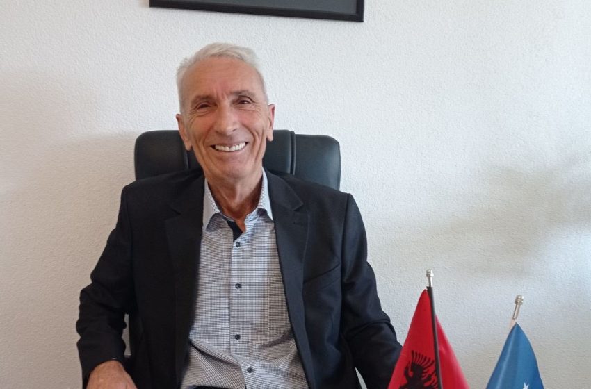 U pensionua Riza Fazliu, mësimdhënës dhe inspektor i arsimit