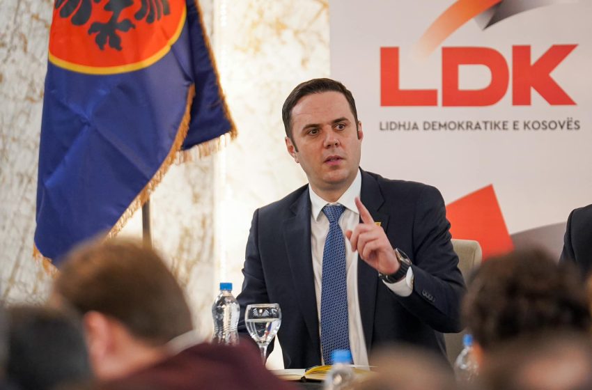  LDK e nominon Lumir Abdixhikun si kandidat për Kryeministër
