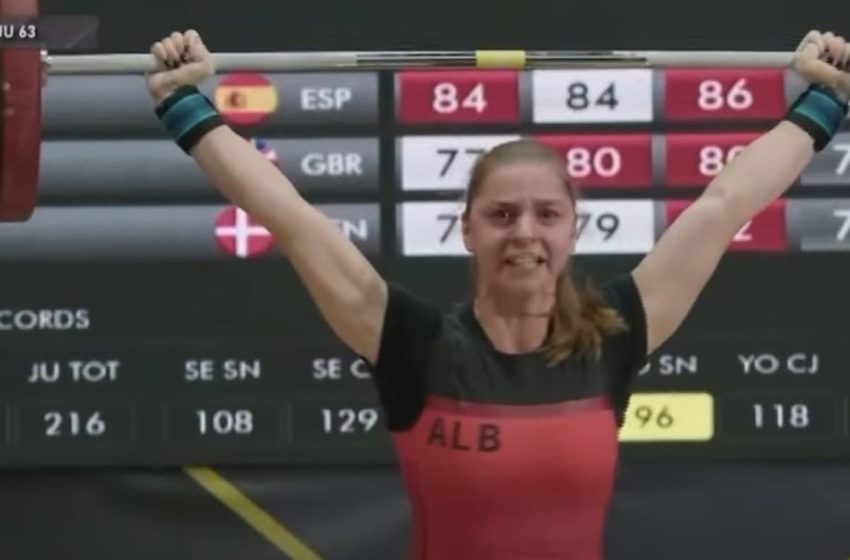  Peshëngritësja Enkileda Carja shpallet kampione e trefishtë e Europës