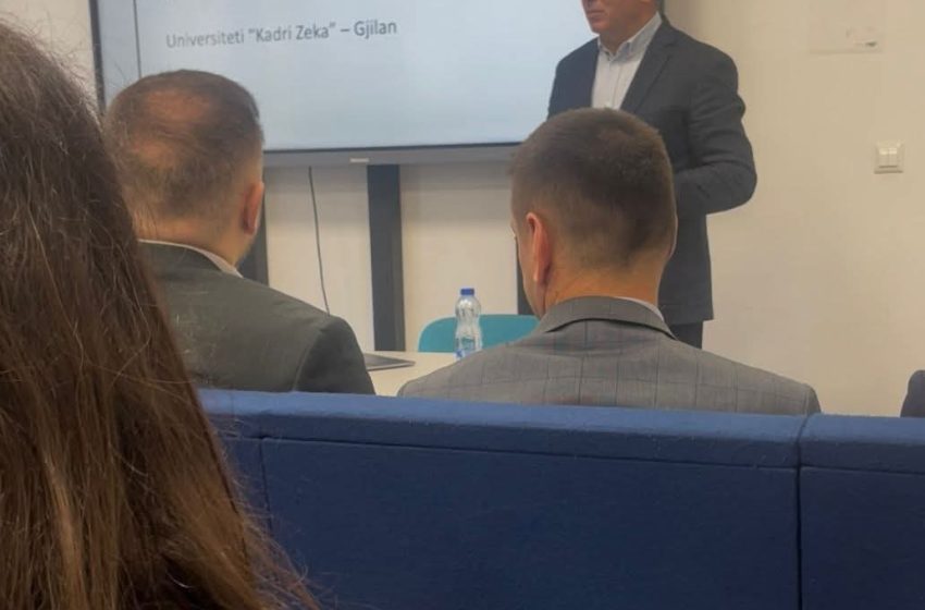  Rektori i UKZ-së ka marr pjesë në promovimin e librave dhe ka mbajtur prezantim mbi Inteligjencën Artificiale në Universitetin “Nënë Tereza” në Shkup