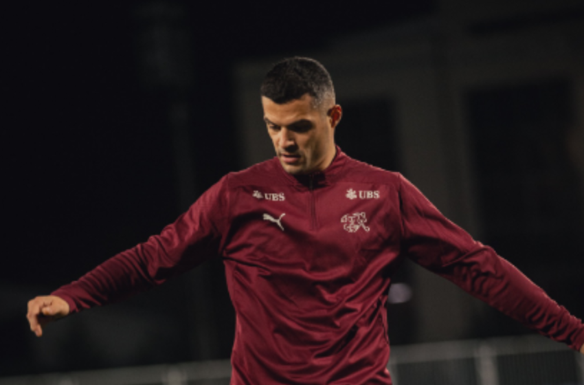  Granit Xhaka lajmërohet me një postim e me një porosi nga stadiumi “Fadil Vokrri”