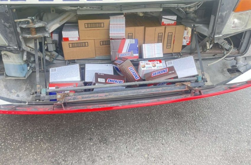  Parandalohen 60 pako çokollata të padeklaruara te Dheu i Bardhë