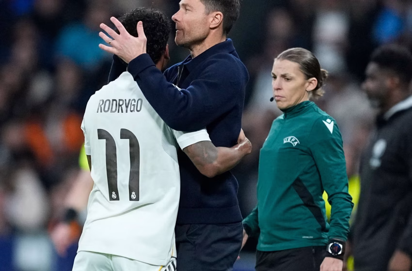  REAL MADRID – RAPORTIM NGA MEDIA NDËRKOMBËTARE – The Guardian: Xabi Alonso ecën në një vijë të hollë te Madridi, edhe pse lojtarët e mbështesin