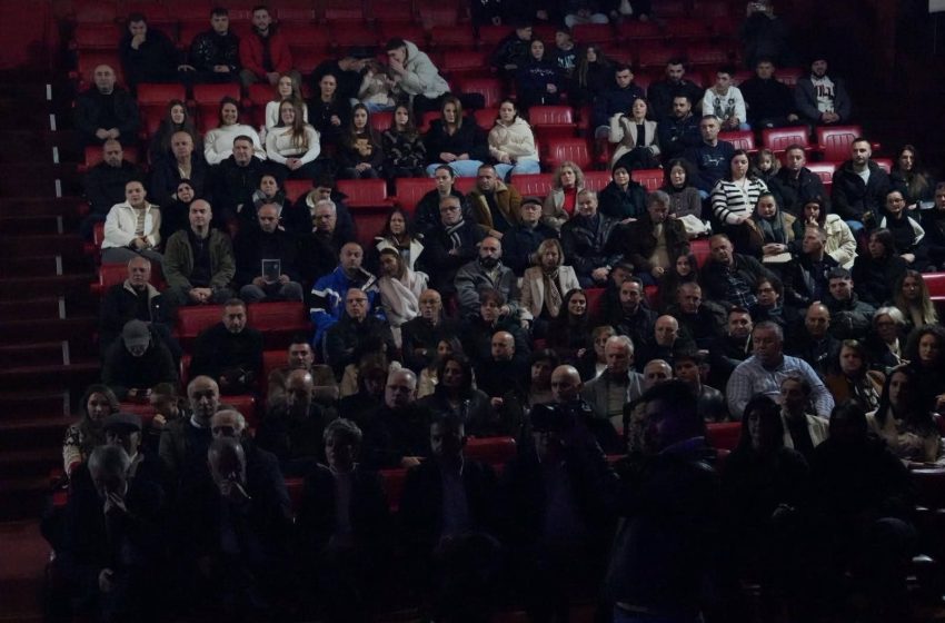  Në Preshevë filloi Festivali “Ditët e Komedisë Shqiptare”