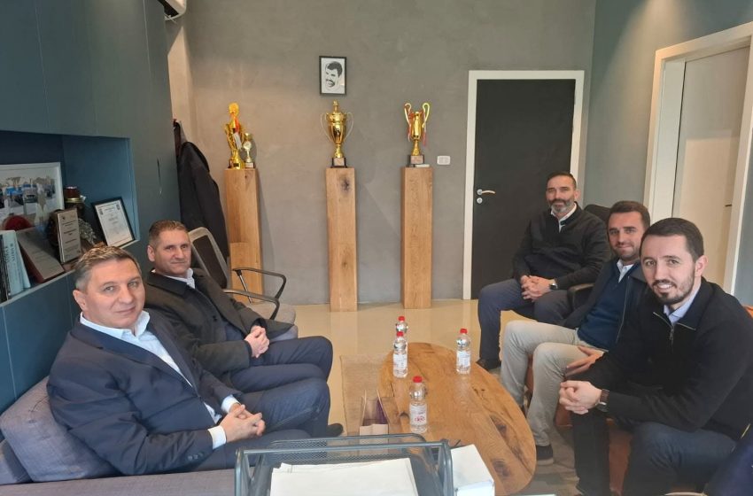  Rektori i UKZ-së ka vizituar Komunën e Kamenicës