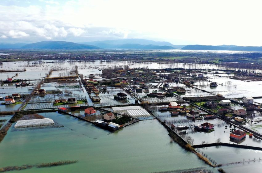  Mbi 13 mijë hektarë tokë e përmbytur dhe 1.587 banesa nën ujë në Shqipëri