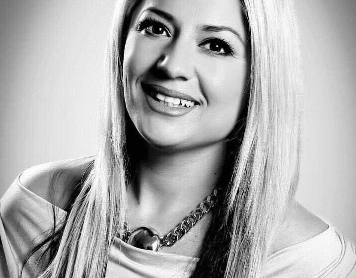  Gjilan: Shkolla e Muzikës mban mbledhje komemorative në nderim të jetës e veprimtarisë së profesoreshës, Afërdita Ismajli