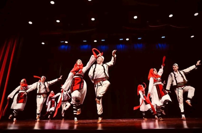  Viti: Ansambli “Kemajl Azizi” po merrë pjesë në një festival ndërkombëtar në Panama