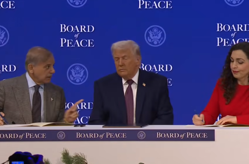  Themelohet Bordi i Paqes, presidentja Osmani nënshkruan deklaratën përkrah Trumpit