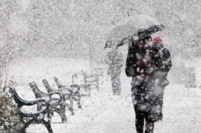  13 viktima nga acari në Evropë, Anglia dhe Franca kaos me udhëtimet, mbyllen edhe shkollat