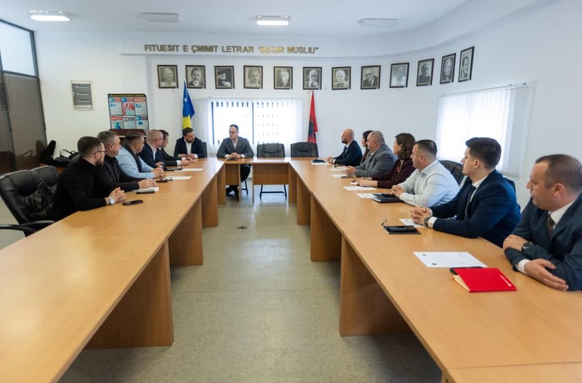  Emërohen drejtorët e rinj të Komunës së Gjilanit